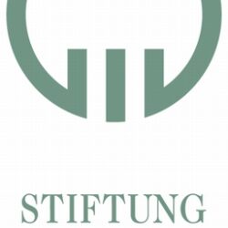 SMS_Stiftung Mozarteum_Logo_pantone_weiss