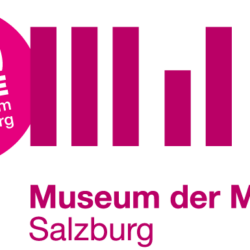 Logo_20-Jahre_MAGENTA_Schrift-durchscheinend