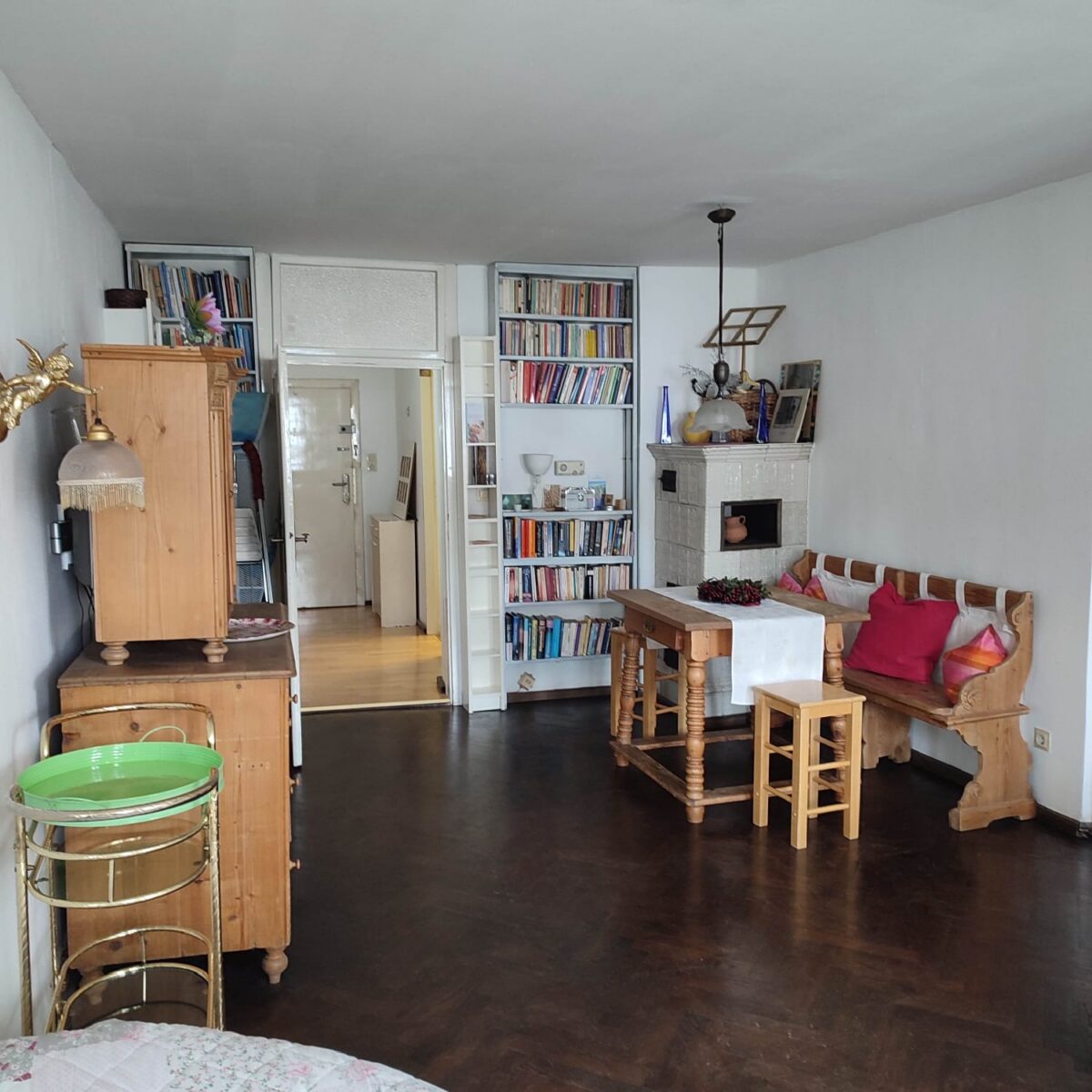 c0745b9c-b5b7-4ee6-af34-1c773a823fee