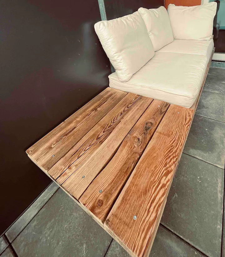 fea26a33-c1d8-443c-a092-ce39303694c2