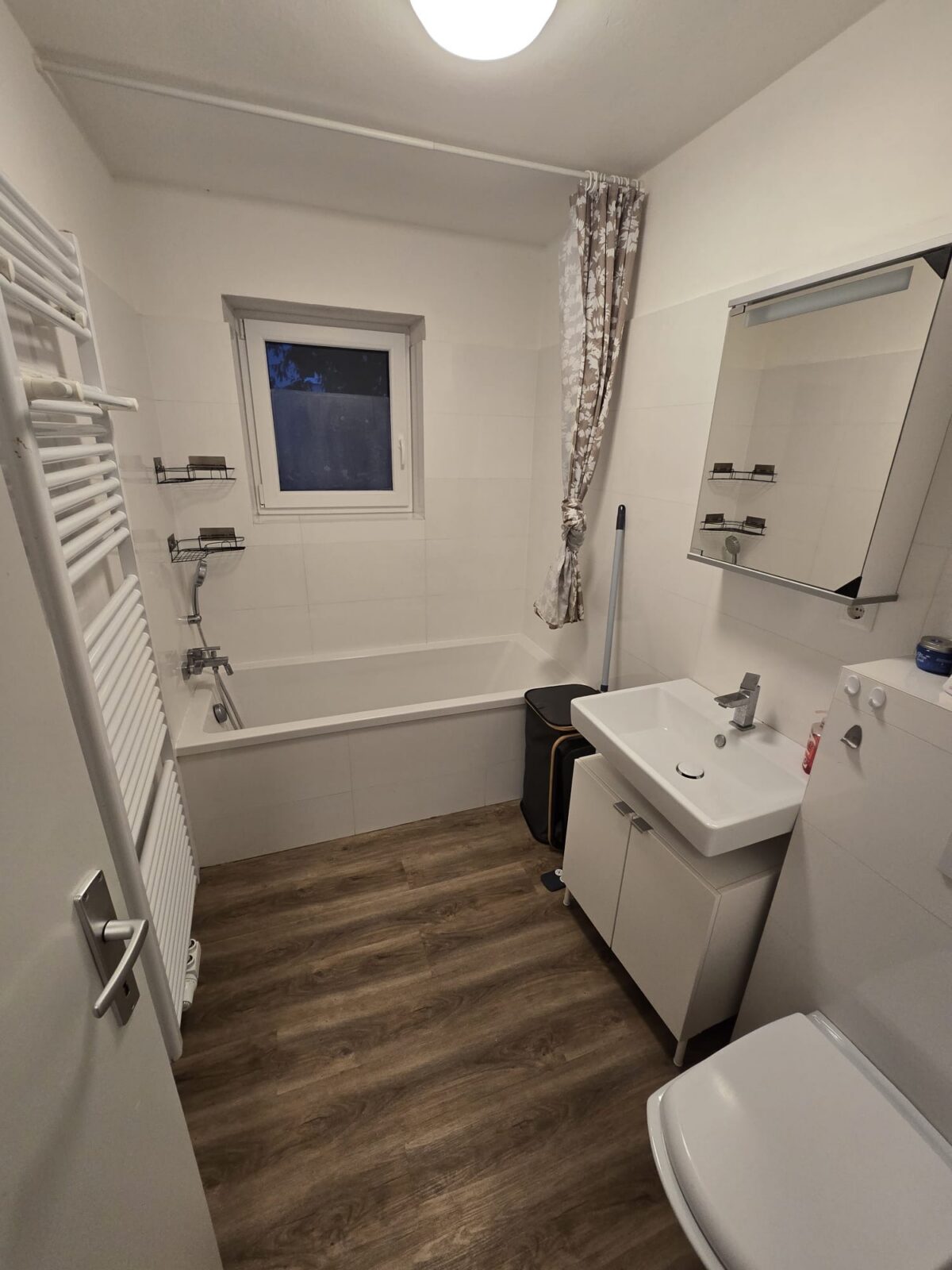 94e737c3-dbb3-4784-9fcb-a36576d62057