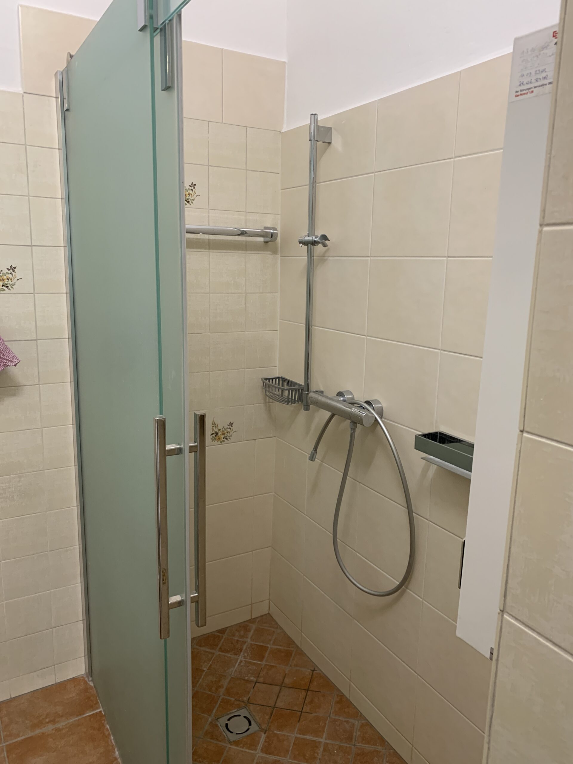 Gemeinsames Bad (Dusche)