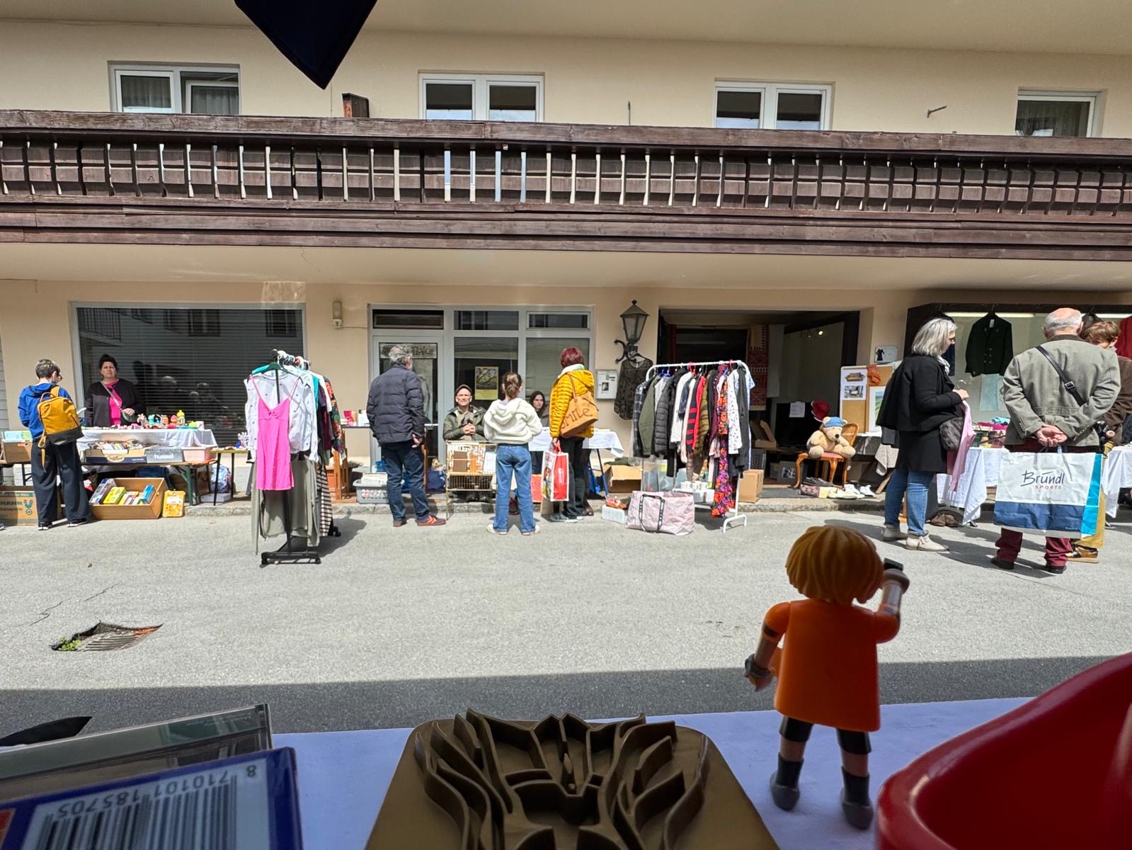 73c03bab-c439-4eaa-a7f1-f32af79533a9