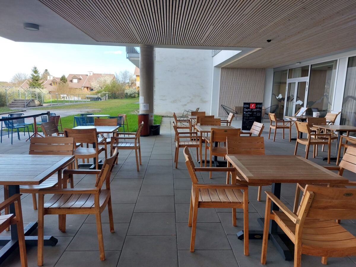 Cafeteria Terrasse1