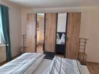 Schlafzimmer-Bett-02