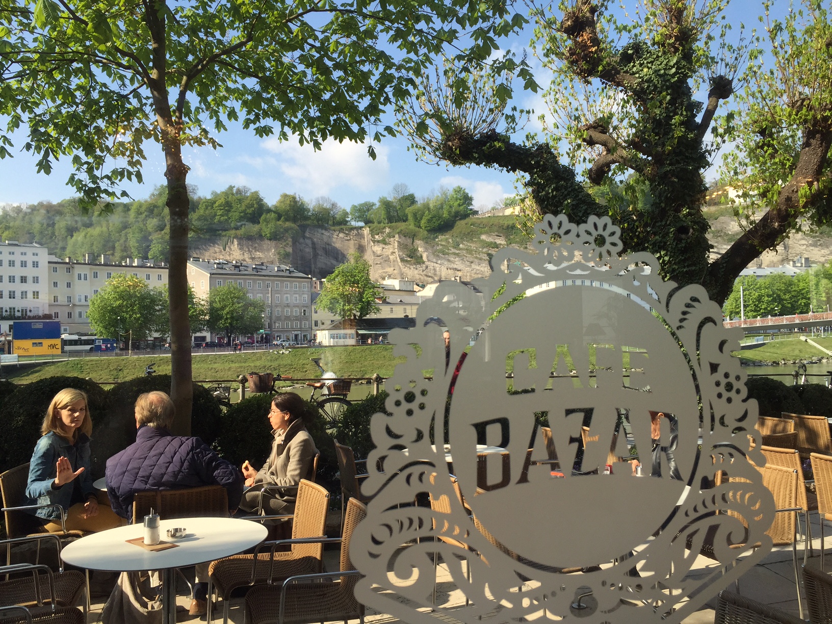 Cafe Bazar 4
