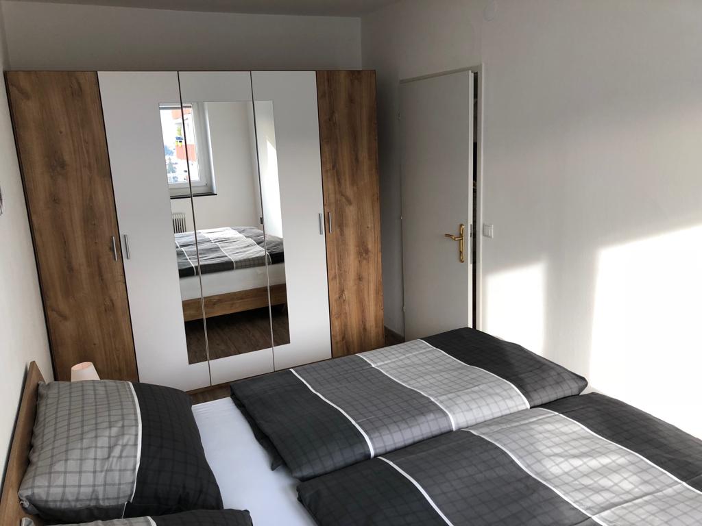 Schlafzimmer1