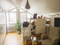 Schlafzimmer-Büro Dachgeschoß möbliert 1