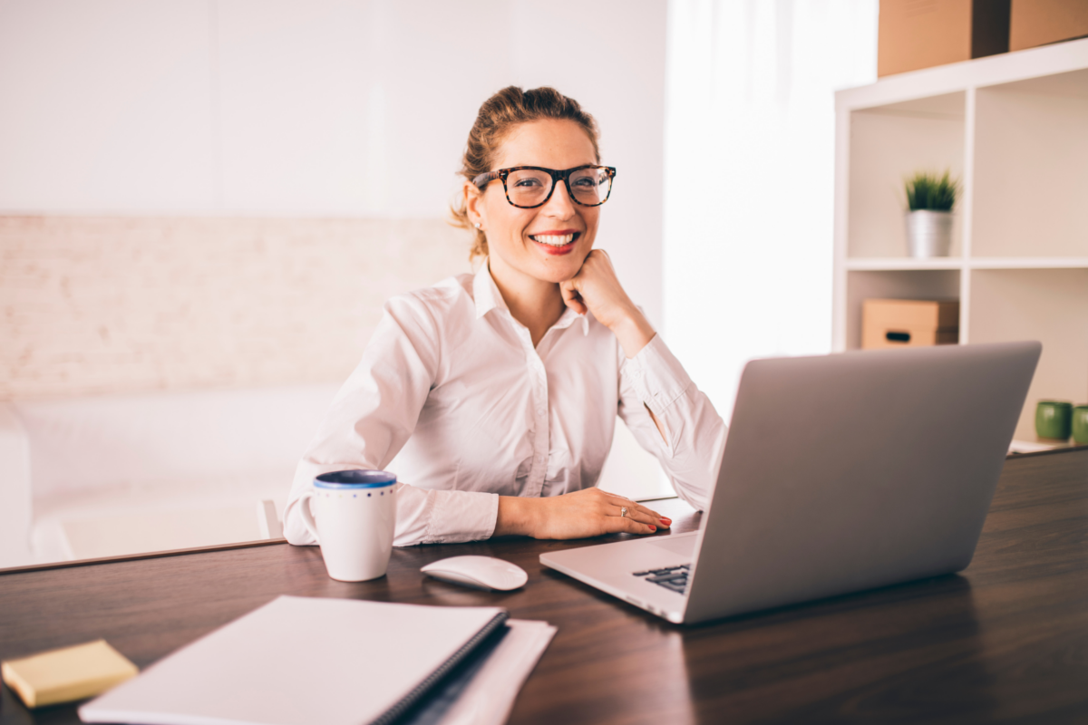 Büro Recruiting20_Canva Bild