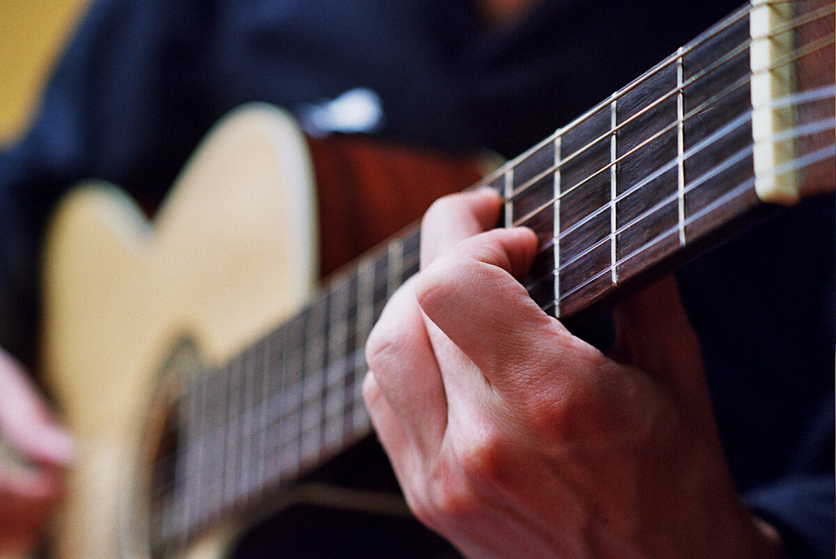 guitar-1-1425243